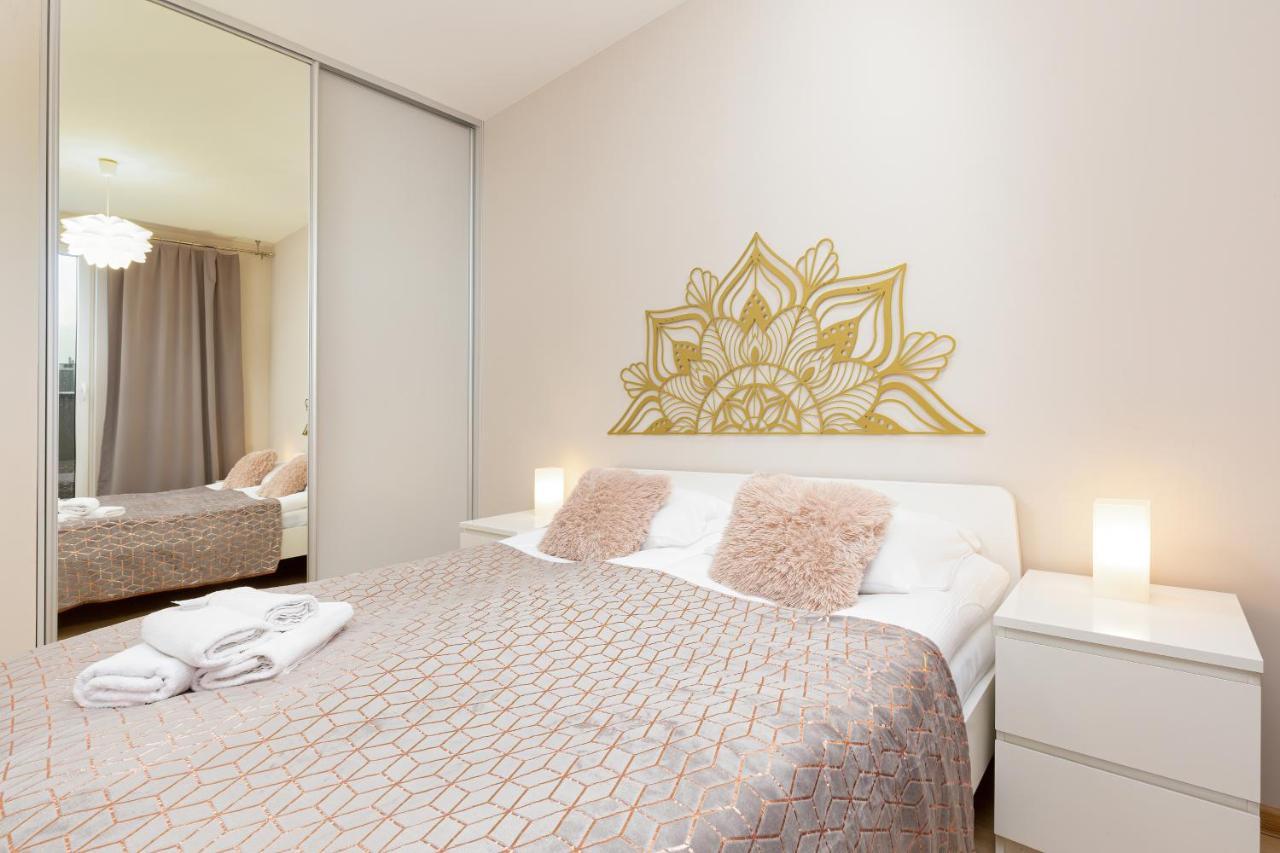 Leilighet Espace Wilanow By Renters Warszawa